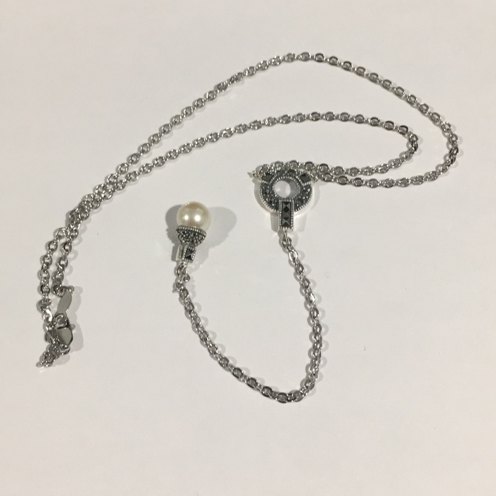 Sterling Silver Vintage Dangling Pearl Necklace - Picture 5 of 7